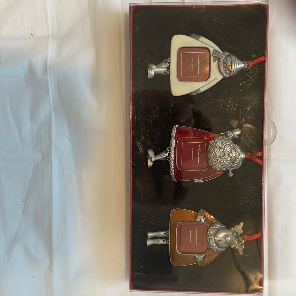 St. Nicholas Square set of 3 Christmas ornaments